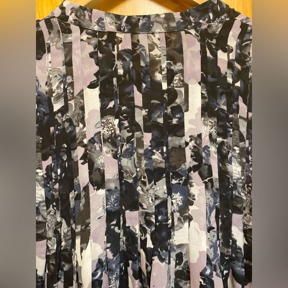 PARKER TOP BLOUSE GRAY BLACK WHITE LONG SLEEVE SIZE S - Picture 11 of 16